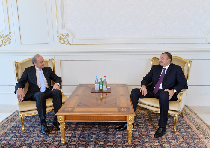 Azerbaijani President receives credentials of ambassadors of several countries (PHOTO)