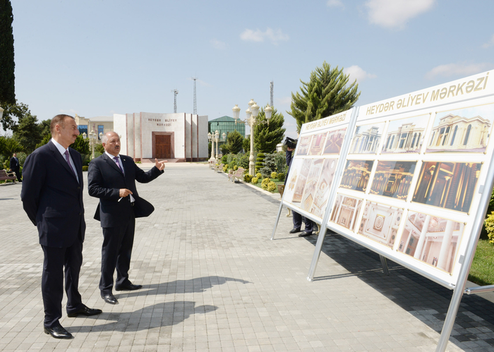 Azerbaijani President Ilham Aliyev arrives in Jalilabad District (PHOTO)