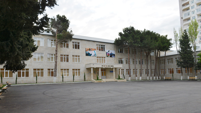 President Ilham Aliyev inspects two remodeled schools in Baku (PHOTO)