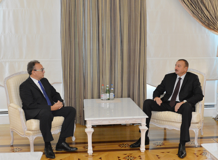 Azerbaijani President receives outgoing Lithuanian ambassador