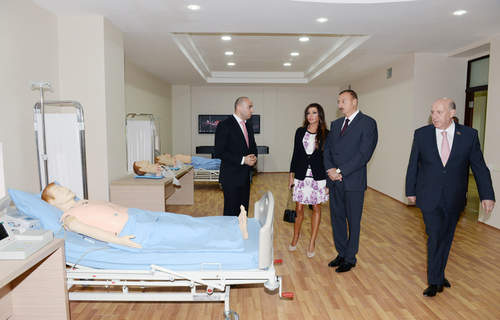 President Ilham Aliyev and his spouse attend opening of Training and Surgical Clinic of Azerbaijan Medical University (PHOTO)