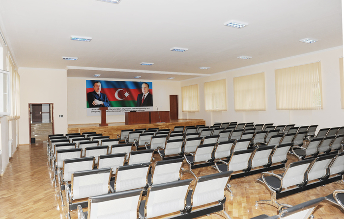 Azerbaijani President visits schools in Khatai district of Baku after overhaul (PHOTO)