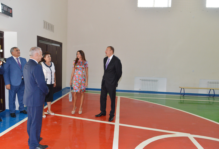 Azerbaijani President and his spouse inspect three remodeled schools in Baku (PHOTO)