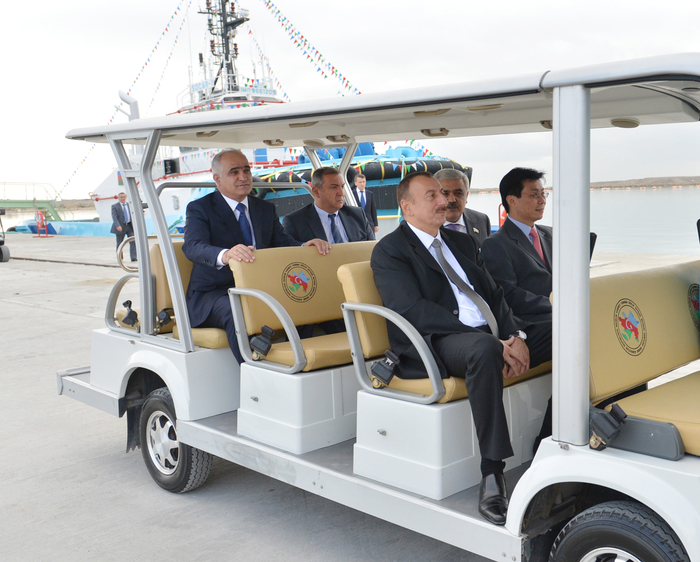 Azerbaijani President attends opening of shipyard in Baku (PHOTO)