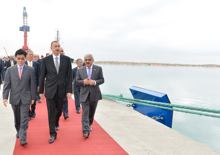 Azerbaijani President attends opening of shipyard in Baku (PHOTO)
