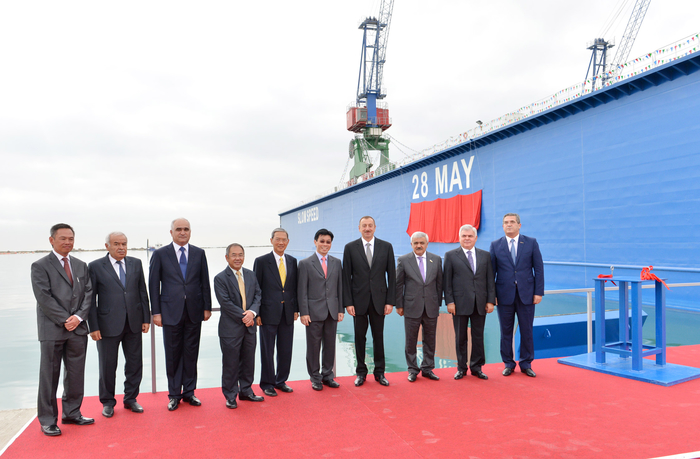 Azerbaijani President attends opening of shipyard in Baku (PHOTO)