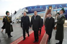 Azerbaijani President arrives in Belarus to attend CIS summit (PHOTO)