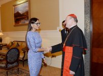 Heydar Aliyev Foundation president Mehriban Aliyeva meets president of Pontifical Council for Culture (PHOTO)