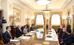 Heydar Aliyev Foundation president Mehriban Aliyeva meets president of Pontifical Council for Culture (PHOTO)