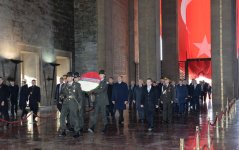 Azerbaijani President visits mausoleum of Mustafa Kemal Ataturk (PHOTO)