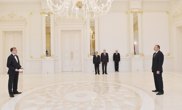 Azerbaijani President receives credentials of Finnish Ambassador