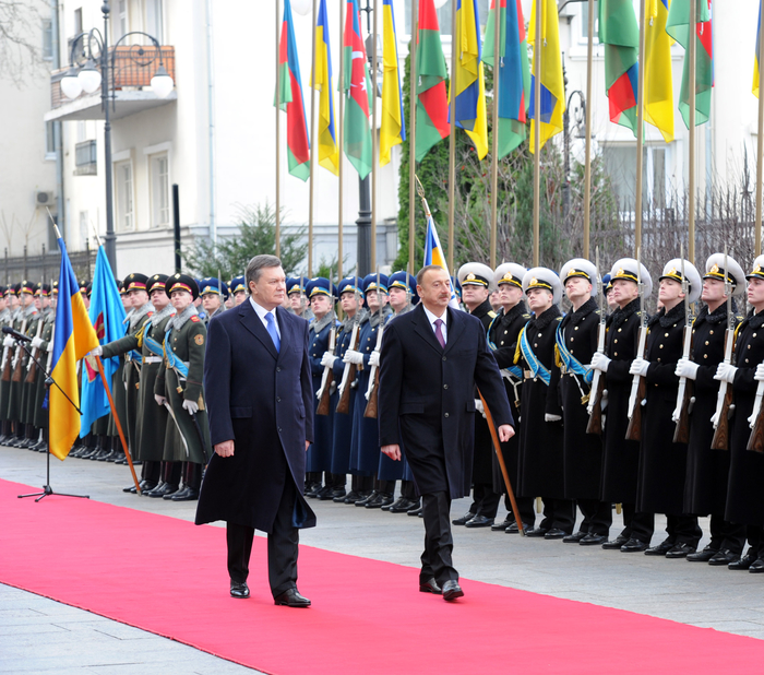Official welcome ceremony of Azerbaijani President Ilham Aliyev takes place in Kiev (PHOTO)