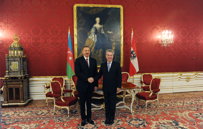 Azerbaijani President Ilham Aliyev meets his Austrian counterpart (PHOTO)