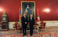 Azerbaijani President Ilham Aliyev meets his Austrian counterpart (PHOTO)