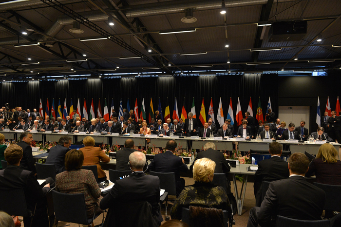 Azerbaijani president participates in third Eastern Partnership Summit (PHOTO)