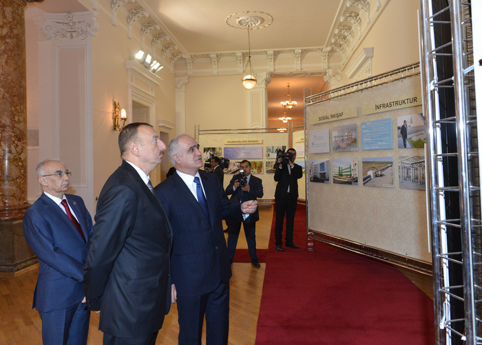 President Ilham Aliyev presides over conference on outcomes of state program on socio-economic development of Baku and surrounding small districts (PHOTO)