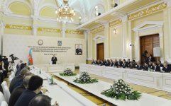 President Ilham Aliyev presides over conference on outcomes of state program on socio-economic development of Baku and surrounding small districts (PHOTO)
