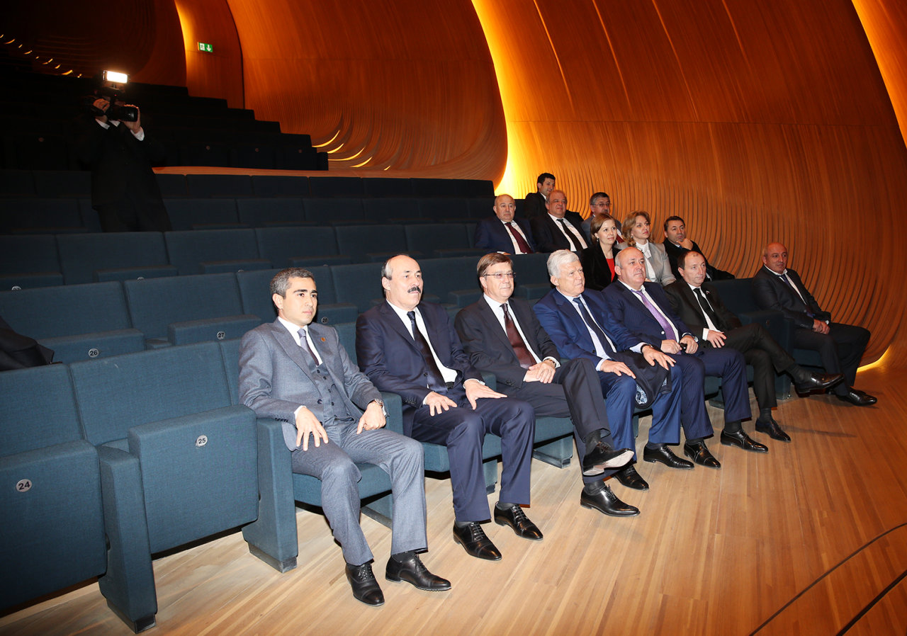 President of Dagestan visits Heydar Aliyev Center in Baku (PHOTO)