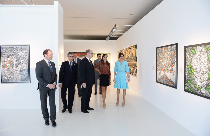 Azerbaijan`s First Lady meets Prince Albert II of Monaco (PHOTO)