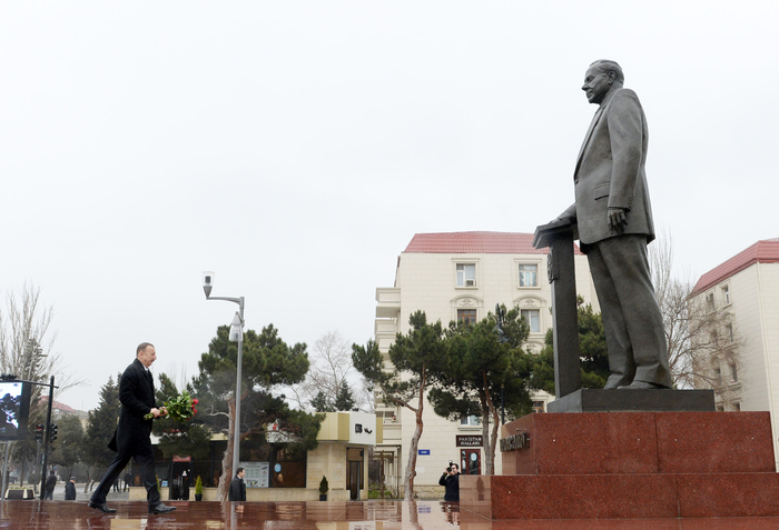 Azerbaijani president attends opening of new industrial facilities in Sumgayit (PHOTO)