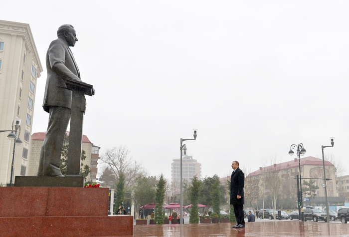 Azerbaijani president attends opening of new industrial facilities in Sumgayit (PHOTO)