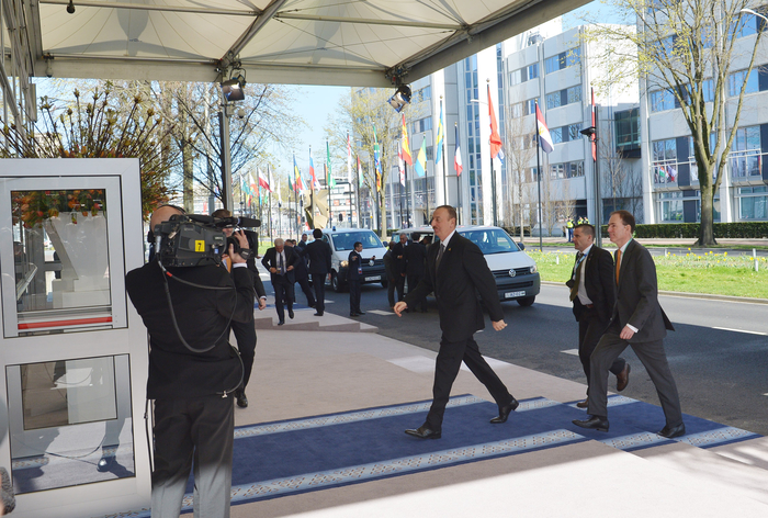 Azerbaijani President attends the 3rd Nuclear Security Summit in the Hague (PHOTO)