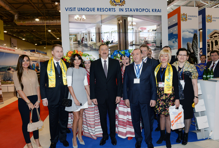 Azerbaijani president and his spouse attend exhibitions in Baku (PHOTO)