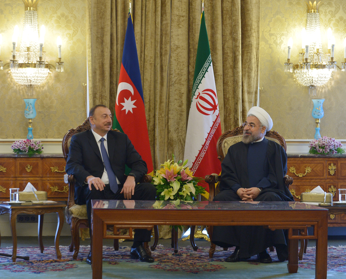 Azerbaijani and Iranian presidents meet face-to-face