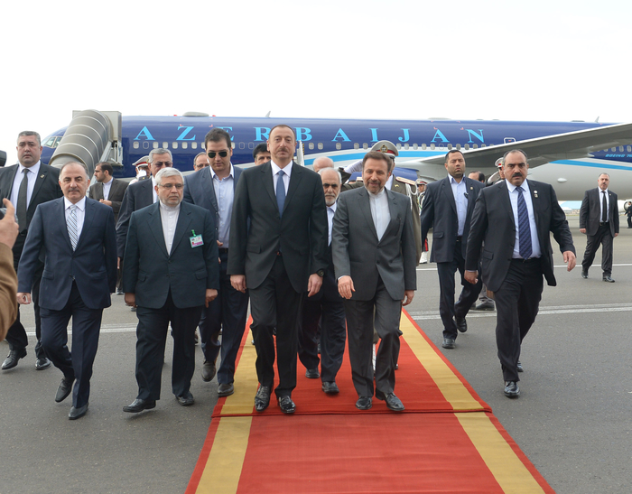 Azerbaijani president pays official visit to Iran