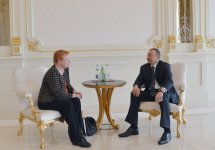 Azerbaijani President held a number of meetings (UPDATE 3) (PHOTO)