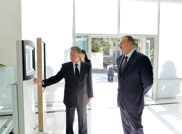 Azerbaijani president opens new building of ANAS' Central Library (PHOTO)