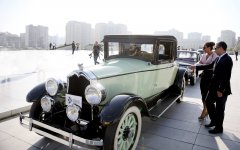 Vintage cars rally in Baku commemorates national leader Heydar Aliyev’s 91st anniversary