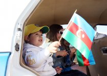 Vintage cars rally in Baku commemorates national leader Heydar Aliyev’s 91st anniversary