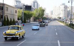 Vintage cars rally in Baku commemorates national leader Heydar Aliyev’s 91st anniversary
