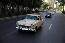 Vintage cars rally in Baku commemorates national leader Heydar Aliyev’s 91st anniversary