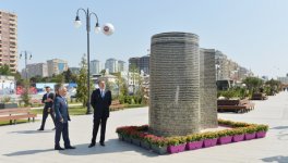 Azerbaijani president, his spouse attend Flower Festival in Baku (PHOTO)