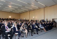 Ilham Aliyev, Francois Hollande, and First Lady Mehriban Aliyeva observe construction of French Lyceum in Baku