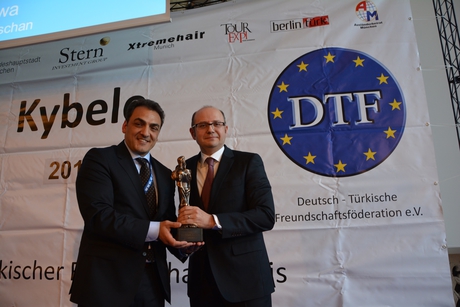 Azerbaijani first lady Mehriban Aliyeva awarded by Turkish-German Friendship Federation