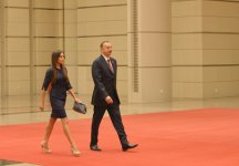 President Ilham Aliyev attended a reception in honor of heads of state and government in Shanghai (PHOTO)