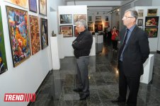 EY Azerbaijan sponsors Colorful Thoughts art exhibition in Baku (PHOTO)
