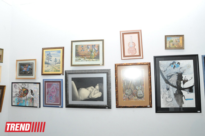 EY Azerbaijan sponsors Colorful Thoughts art exhibition in Baku (PHOTO)