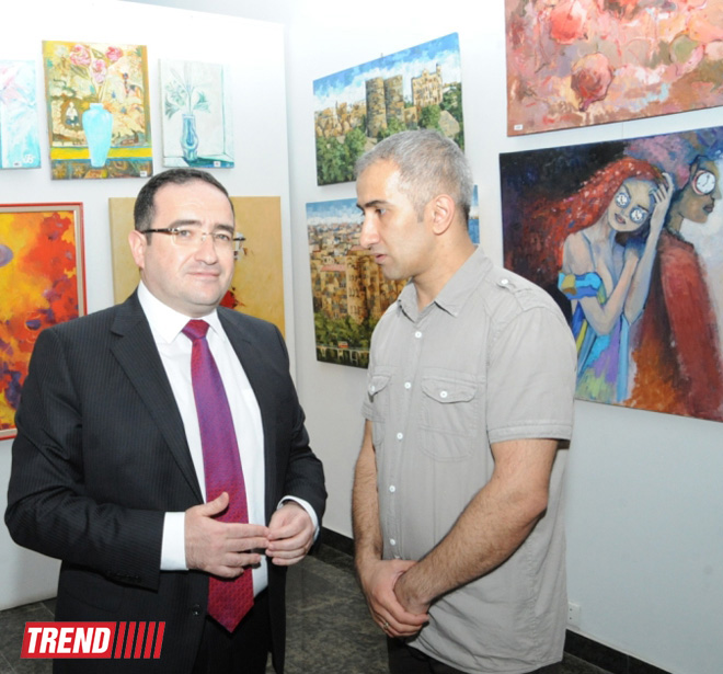 EY Azerbaijan sponsors Colorful Thoughts art exhibition in Baku (PHOTO)