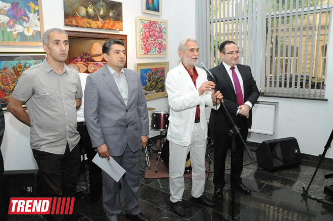 EY Azerbaijan sponsors Colorful Thoughts art exhibition in Baku (PHOTO)