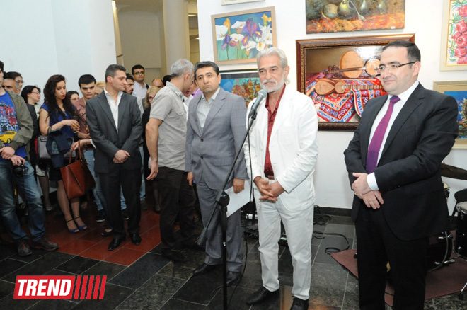 EY Azerbaijan sponsors Colorful Thoughts art exhibition in Baku (PHOTO)