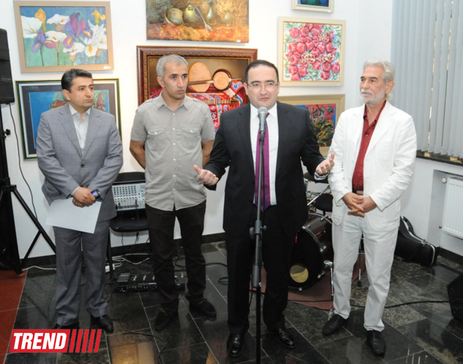 EY Azerbaijan sponsors Colorful Thoughts art exhibition in Baku (PHOTO)