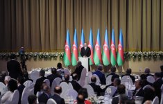 Azerbaijani president and his spouse attend official reception on occasion of Republic Day
