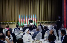 Azerbaijani president and his spouse attend official reception on occasion of Republic Day
