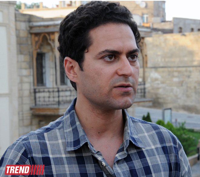 Solo exhibition by Iranian artist Mahmoud Bakhshi held in Baku (PHOTO)