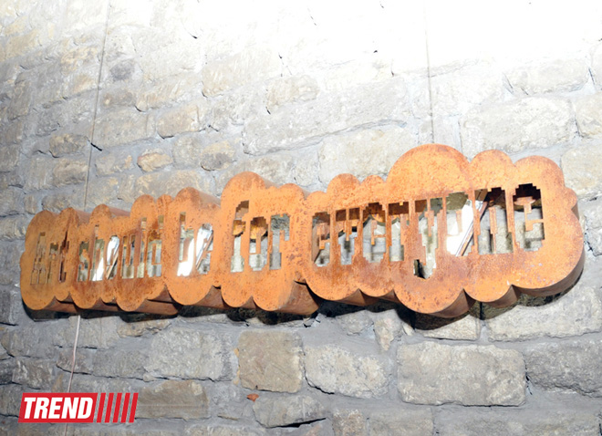 Solo exhibition by Iranian artist Mahmoud Bakhshi held in Baku (PHOTO)