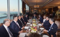 President Ilham Aliyev and President of the European Commission Jose Manuel Barroso visited the Highland Park (PHOTO)
